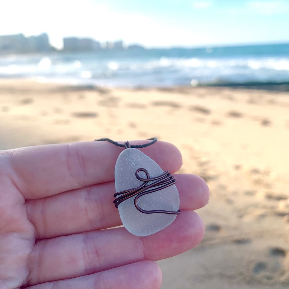 Submerged Seaglass Necklace - Picture 2 of 8